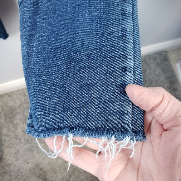 KanCan Women Sz 25/3 Cropped Ankle Raw Hem Distressed Mid Rise Stretch /A260 - Picture 4 of 9